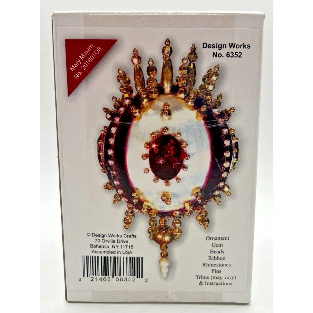 Mary Maxim‎ Design Works Beaded Ornament Kit #6352 Finished Ornament & Box U134